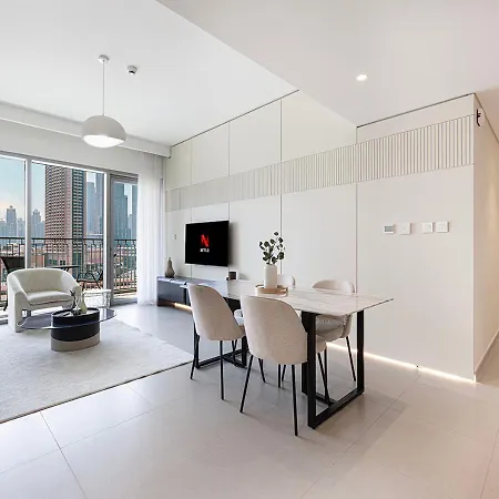 Full Burj Khalifa View - Opposite Dubai Mall Access - 8 Min Walk To Mall & Fountain - Luxury 2Br Exterior photo